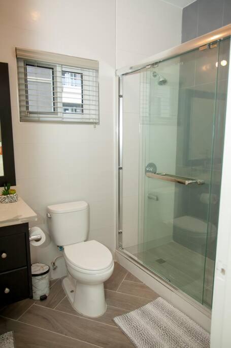 Funtime Vacation Home Kingston Exteriör bild
