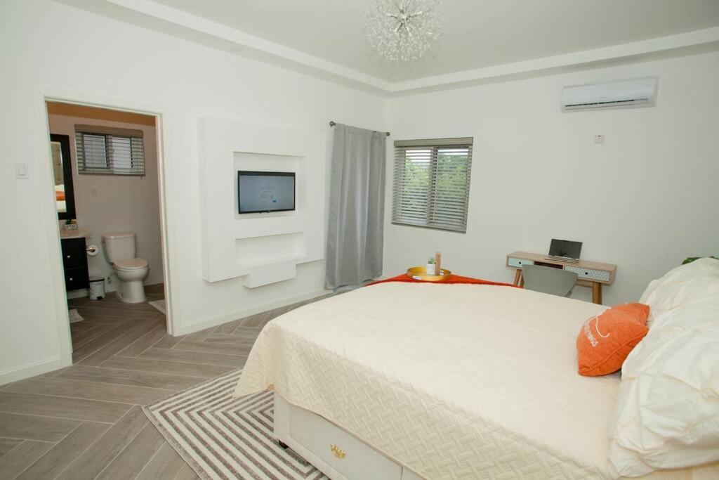 Funtime Vacation Home Kingston Exteriör bild